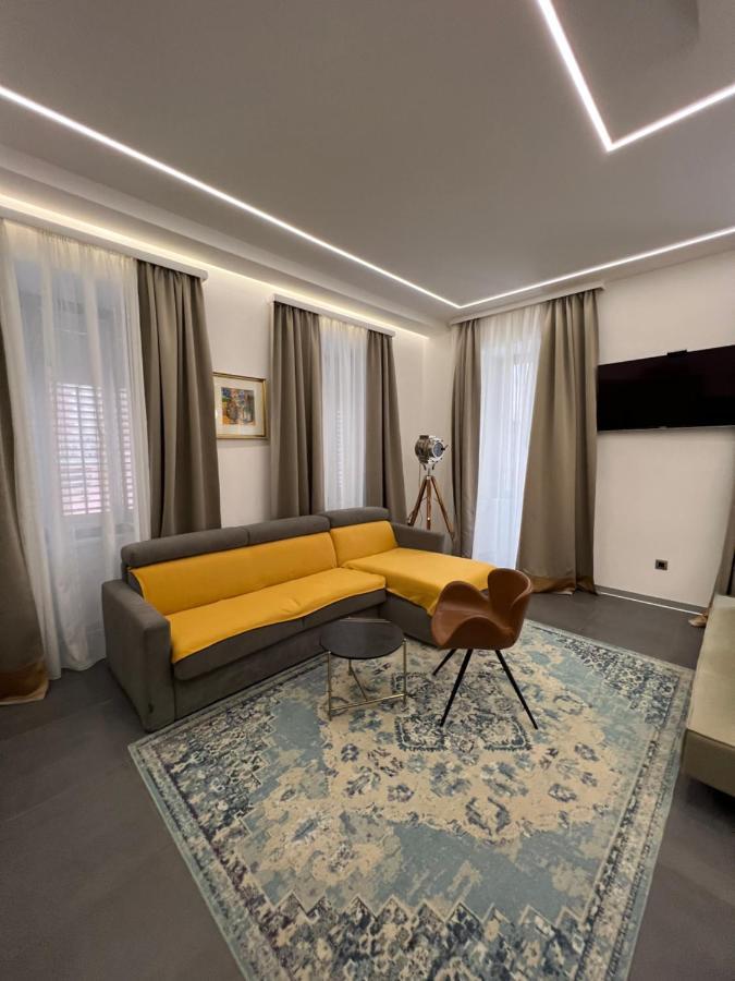 Hyatt Apartment Rijeka Luaran gambar